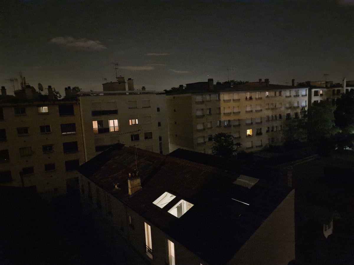Sans mode nuit Sans mode nuit