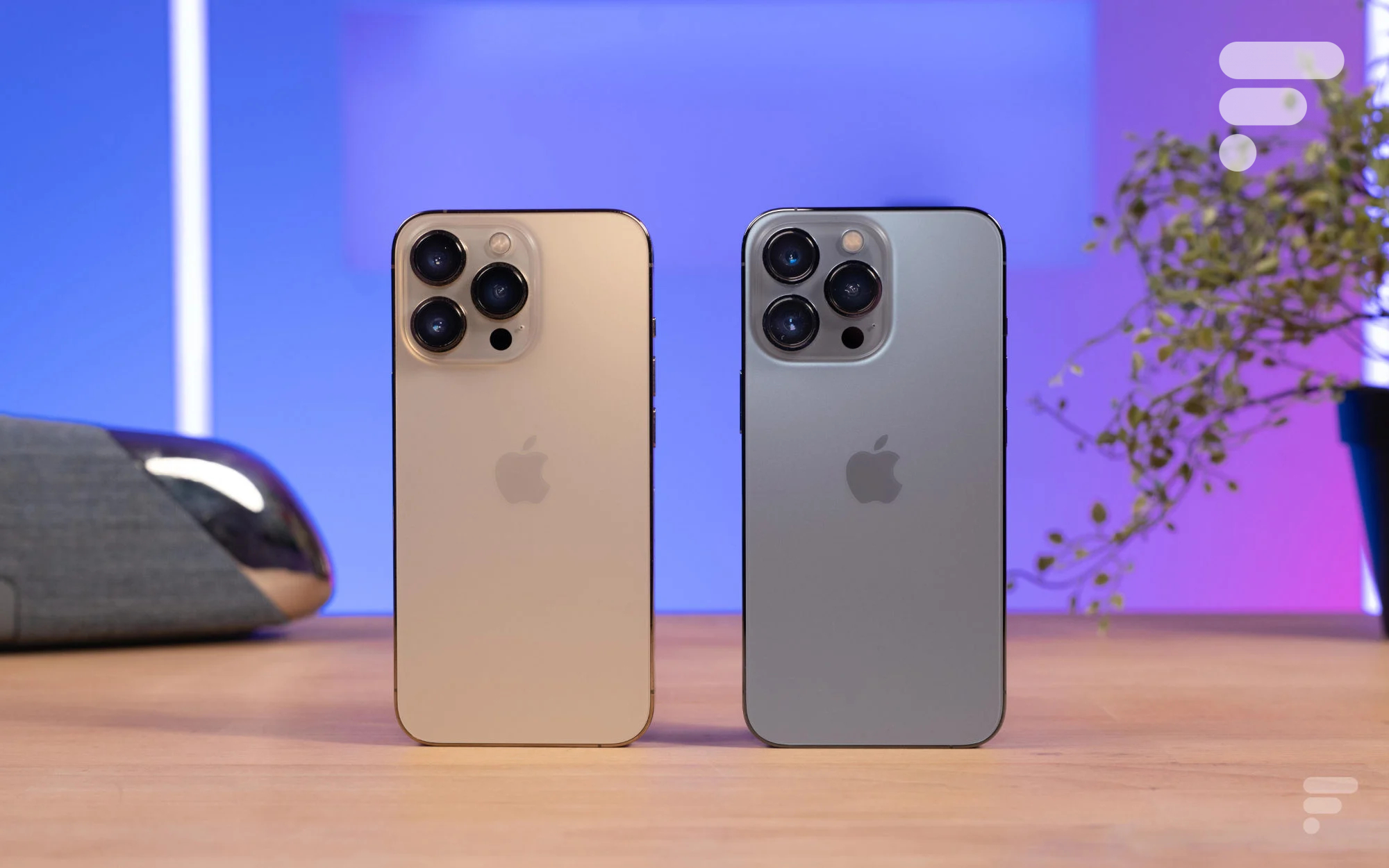 Les tranches en acier inoxydable de l'iPhone 13 Pro