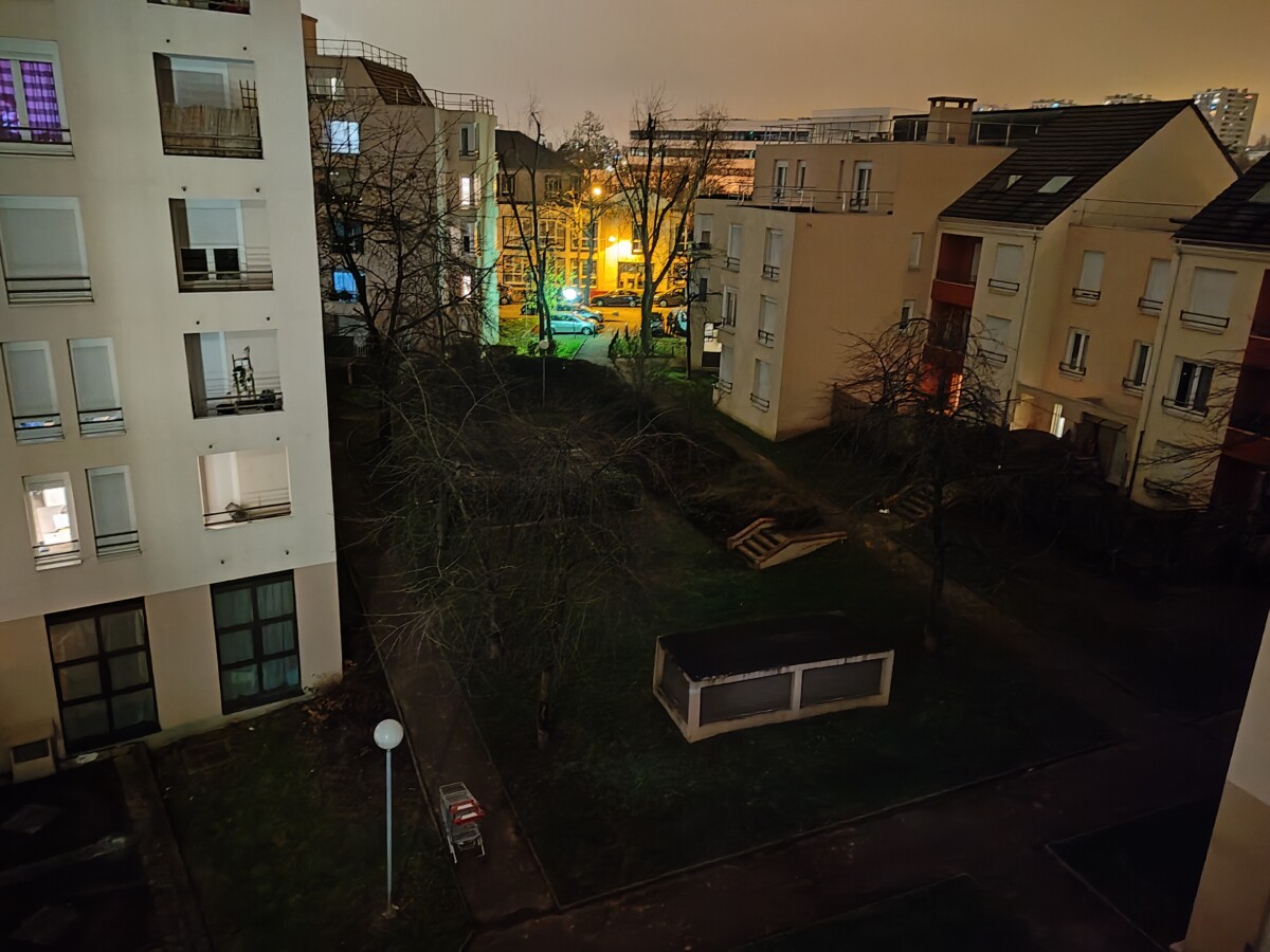 Avec mode nuit Avec mode nuit