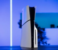 La PlayStation 5 Slim, standard Edition. // Source : Brice Zerouk pour Frandroid