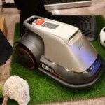 Ce robot tondeuse sans câble et sans GPS va faire trembler la concurrence